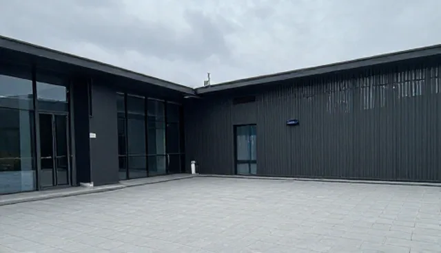 基础保洁套餐选型关注点：如何应对住宅与商业场景差异